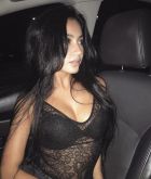 Sexy Singapore girl Zareen is ready for sex